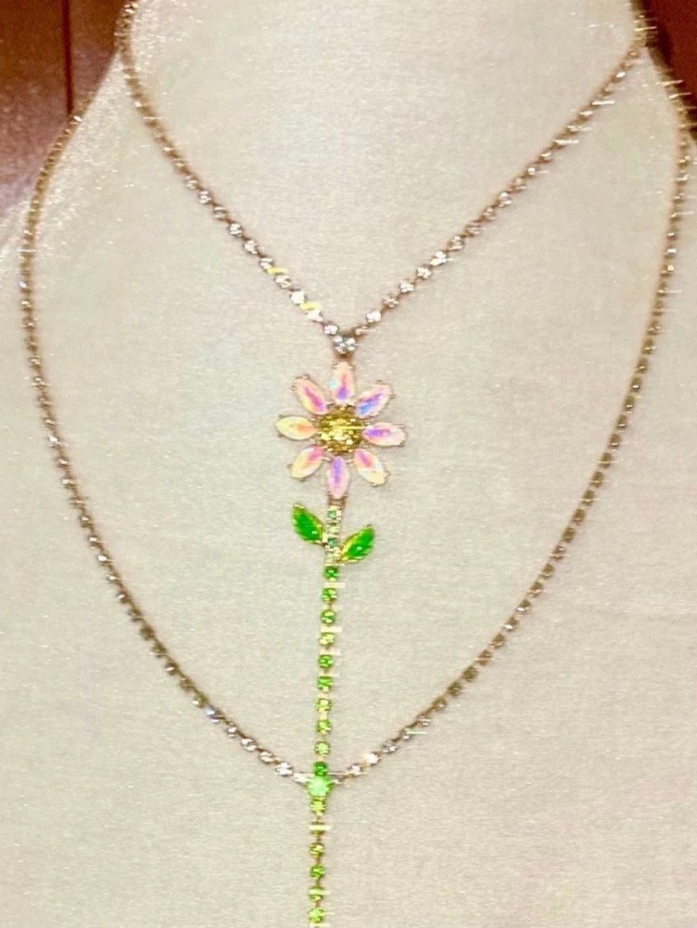Betsey Johnson Daisy Y-Necklace, highlighted by its whimsical pink and white opa - Picture 4 of 6